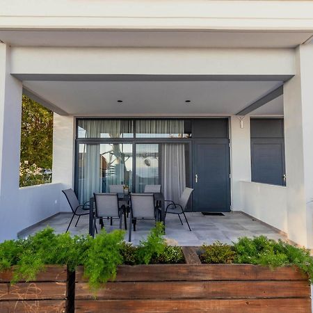 Appartamento Enalia Luxury Living Nikiti  Esterno foto