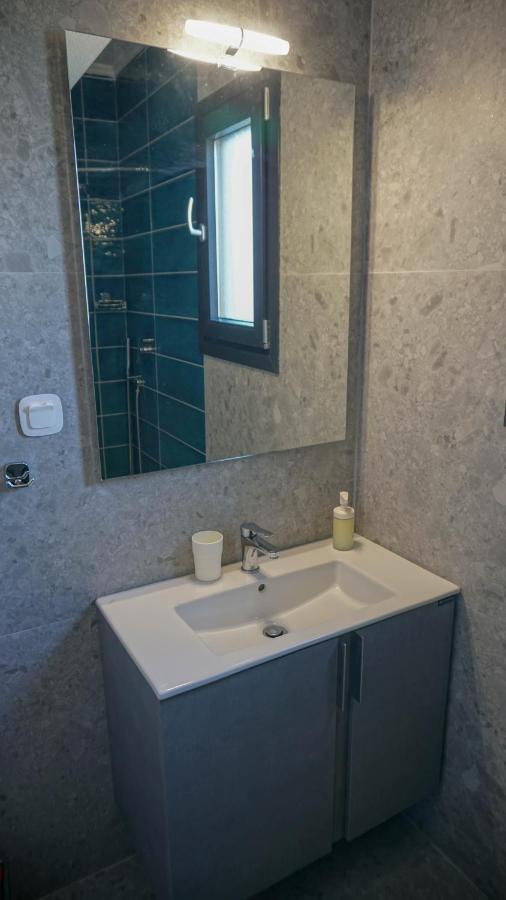 Appartamento Enalia Luxury Living Nikiti  Esterno foto