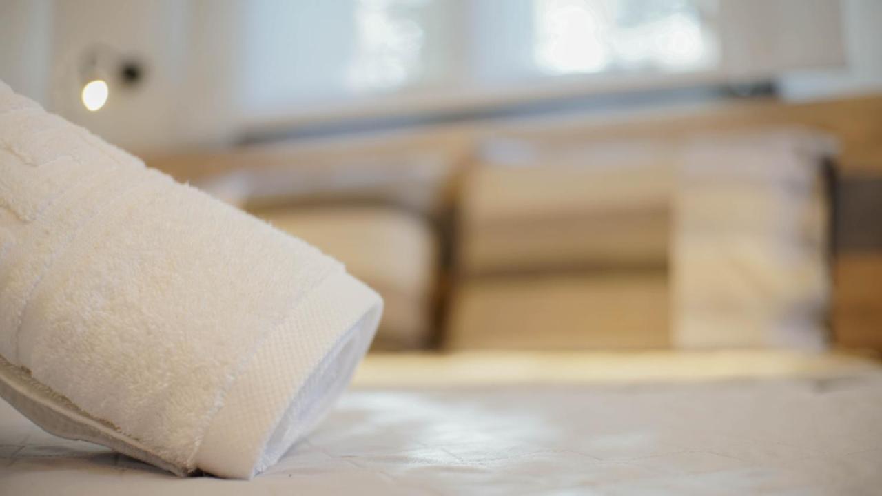 Appartamento Enalia Luxury Living Nikiti  Esterno foto