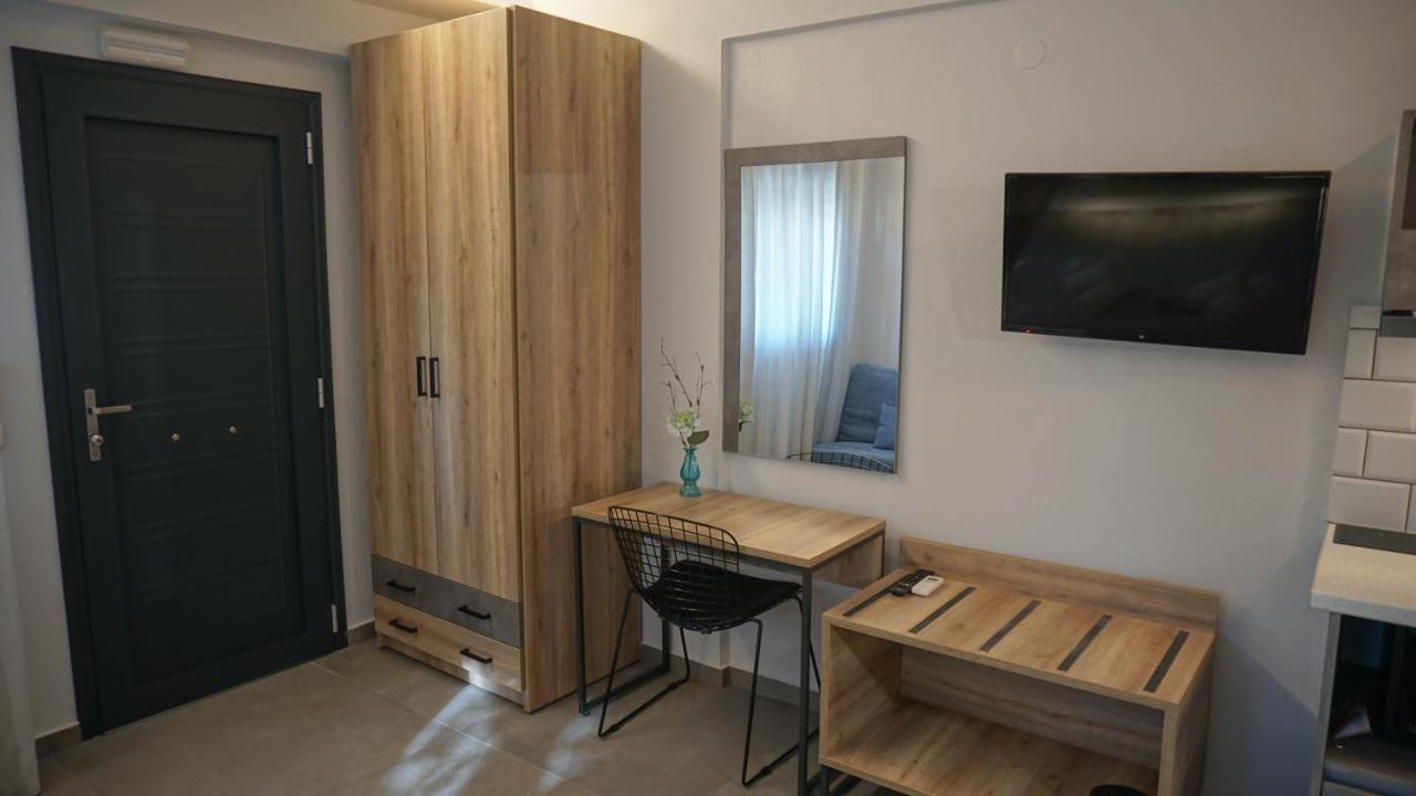 Appartamento Enalia Luxury Living Nikiti  Esterno foto